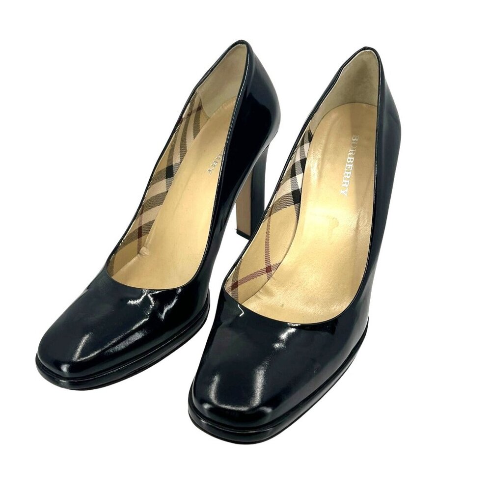 Burberry Black Patent Leather High Heels Size 7.5 Elegant Womens Shoes